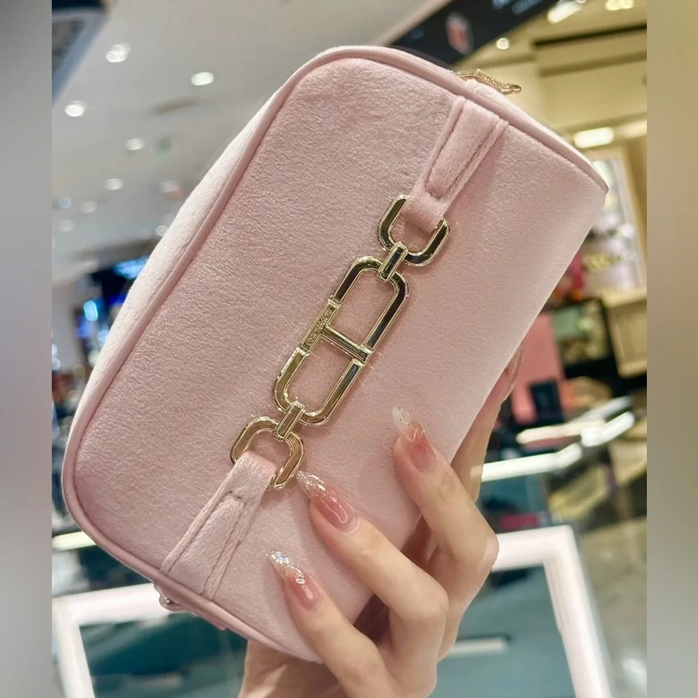 Tom Ford Dusty Pink Cosmetic Bag with Shoulder Chain‎